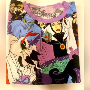 Cakeworthy Disney Villians Tee